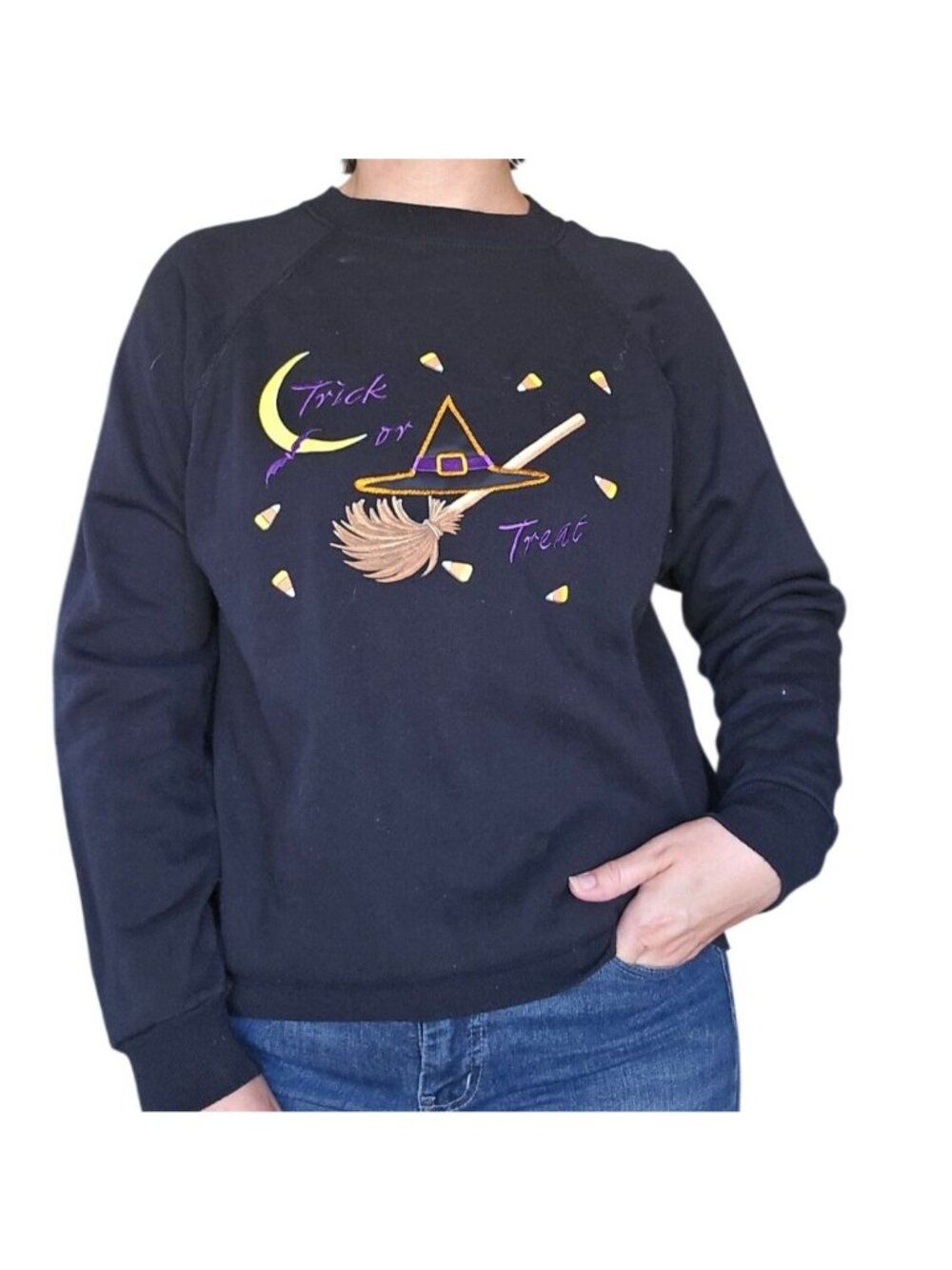 Vintage 90s Hanes Her Way Trick or Treat Halloween Pullover Sweatshirt Size L